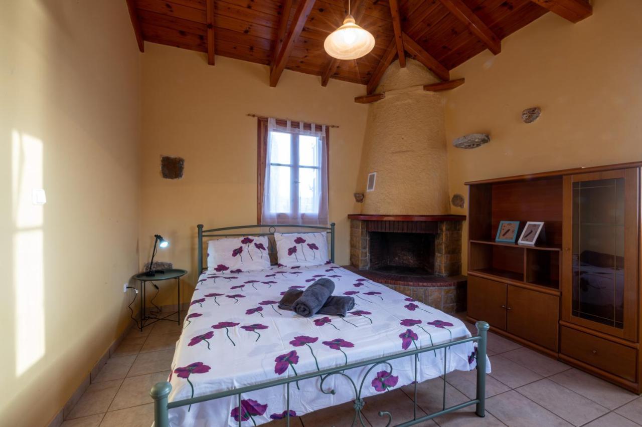 Vila Alex Stone House Kardamyli Exteriér fotografie