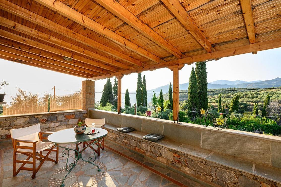 Vila Alex Stone House Kardamyli Exteriér fotografie