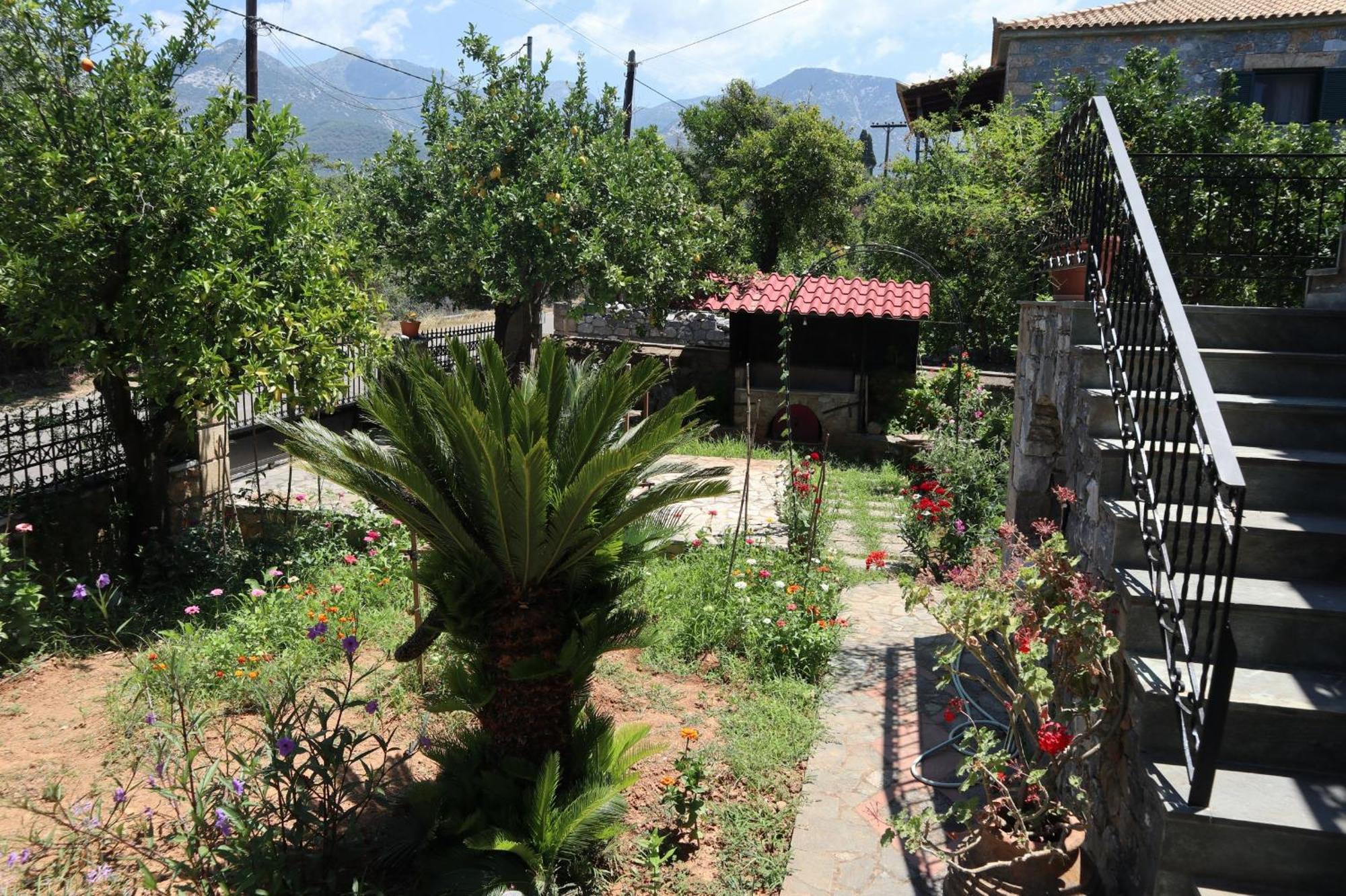 Vila Alex Stone House Kardamyli Exteriér fotografie